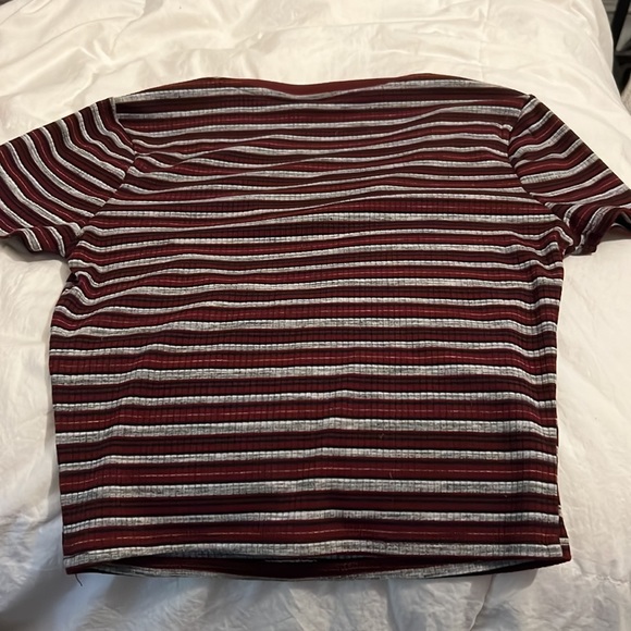 Stretchy material - Picture 2 of 2